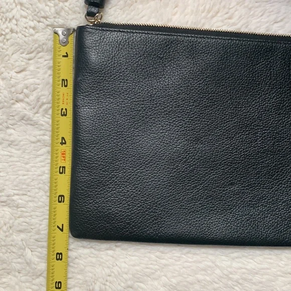 Kate spade ♠️ clutch - Picture 5 of 5